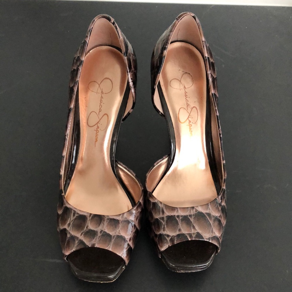 Jessica Simpson heels